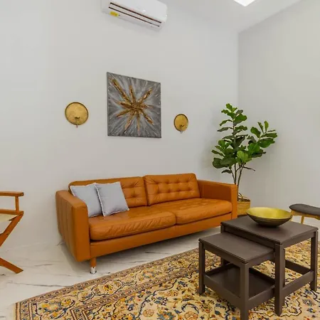 Appartement Bengt Kiraly Str. *